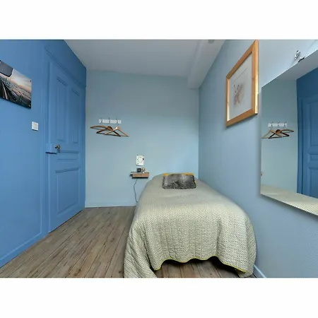 D'hotes Chez Miss Baba Bed & Breakfast