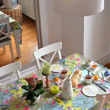 D'hotes Chez Miss Baba *